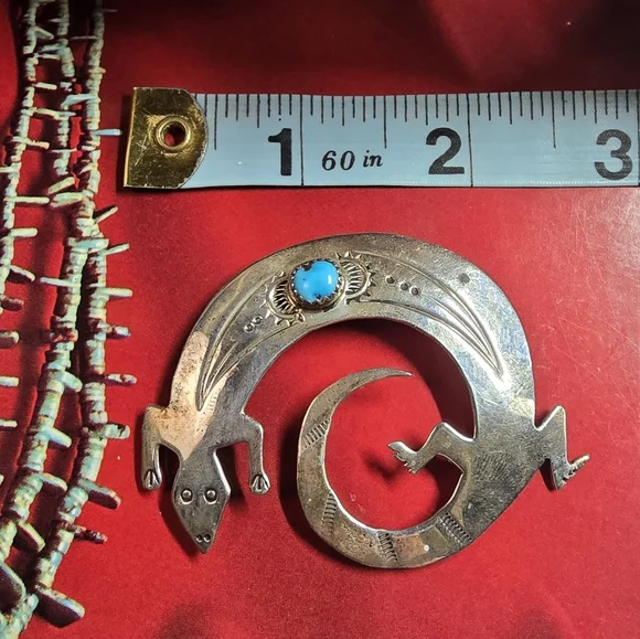 Vintage Sterling Silver Lizard Brooch with Turquoise Accent Stamped HIJE - Picture 5 of 5